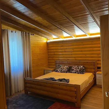 Villa Mikpritja 2 *