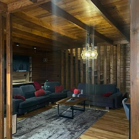 Villa Mikpritja 2 *